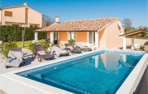 Awesome home in Barban with Outdoor swimming pool and 2 Bedrooms